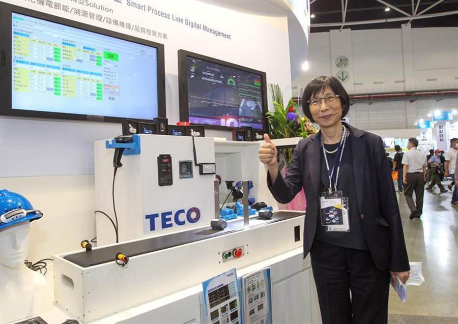 東元集團參加19日登場的臺北國際自動化工業(yè)展，主推智慧工廠，協(xié)助傳動工廠智慧化。圖為東元集團董事長邱純枝。（圖／東元提供）
